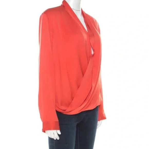Diane von Furstenberg blouse size XS - Picture 3 of 5